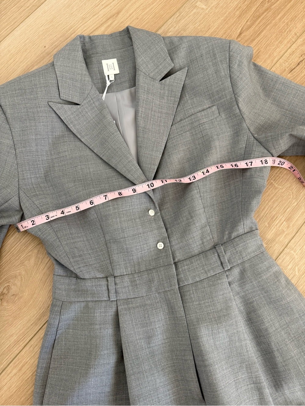 Helsa The Short Meeting Wool Jumpsuit - Picture 8 of 12
